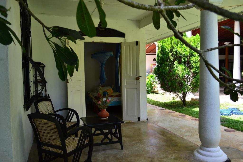 Paradise Garden Unawatuna Room photo